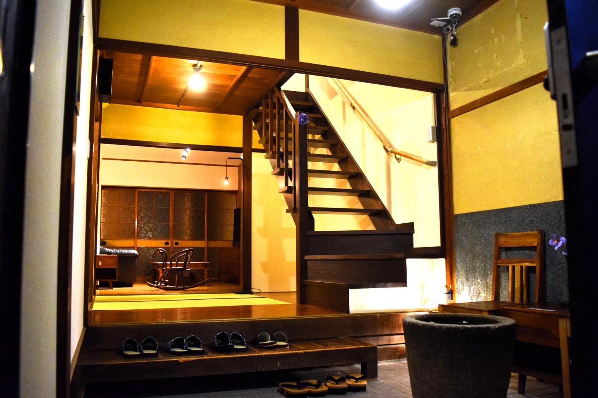 Atagoya Villa Такаяма Екстериор снимка