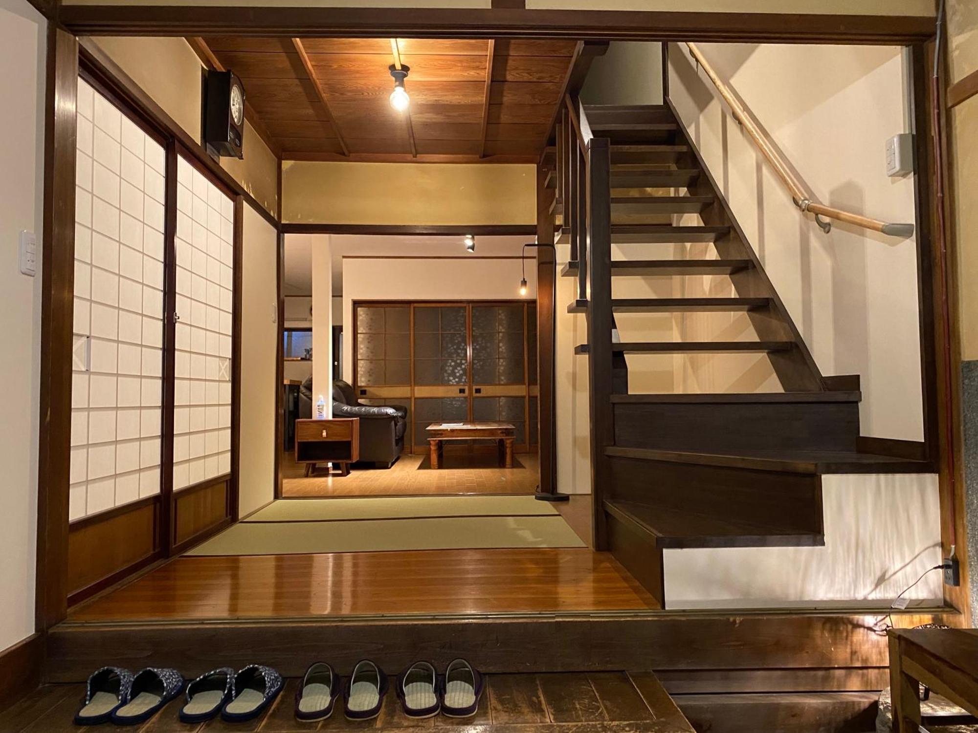 Atagoya Villa Такаяма Екстериор снимка